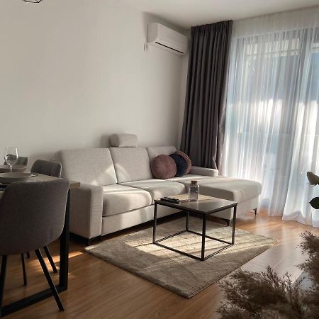 Apartment Pupin Star - City Centre Novi Sad Exterior photo